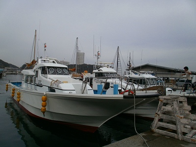 松新　釣り船　船上バーベキュー