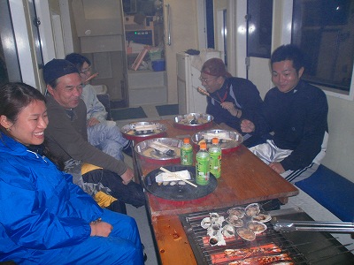 松新　船上バーベキュー　大あさり　さざえ